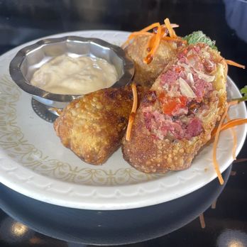 Oak Parker - Pastrami chimi - Cocktail Bars Near Me - Oak Park, Michigan