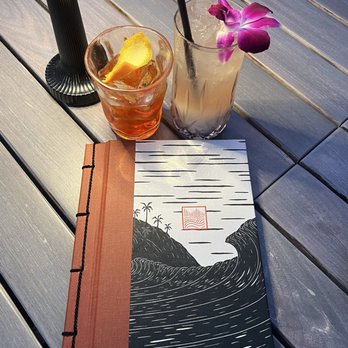 Manalo Lounge - New American Near Me - Kapolei, Hawaii