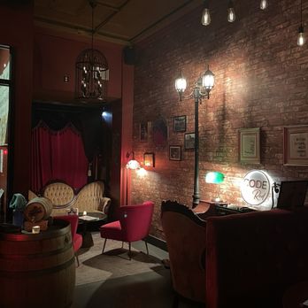 CODE RED - interior - Cocktail Bars Near Me - Washington, DC, District of Columbia