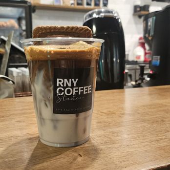 Rny Coffee Studio - New barista (less) - Cafes Near Me - Los Angeles, California Rny Coffee Studio - New barista (less) - Cafes Near Me - Los Angeles, California