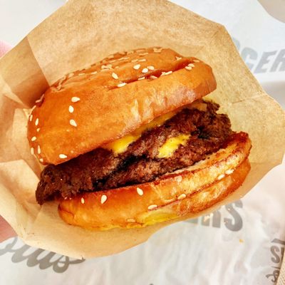 Lola's Burgers by null