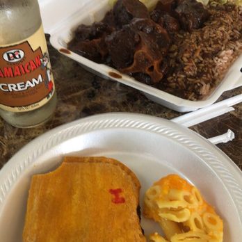 Flavors Of Jamaica - Beef patti, oxtail, soda and macaroni pie - Caribbean Near Me - Ocoee, Florida Flavors Of Jamaica - Beef patti, oxtail, soda and macaroni pie - Caribbean Near Me - Ocoee, Florida