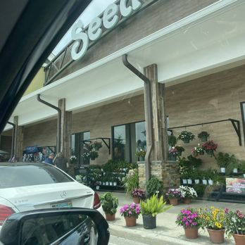 Seed to Table - Outside - Grocery Near Me - Naples, Florida Seed to Table - Outside - Grocery Near Me - Naples, Florida
