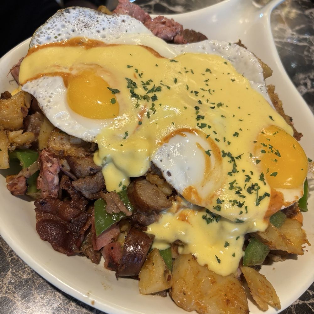 Surge Restaurant - Meat lovers Skillet - Breakfast & Brunch Near Me - Kenmore, New York Surge Restaurant - Meat lovers Skillet - Breakfast & Brunch Near Me - Kenmore, New York