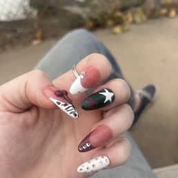 Acrylic set with 3D gel art and designs by Sophia Acrylic set with 3D gel art and designs by Sophia