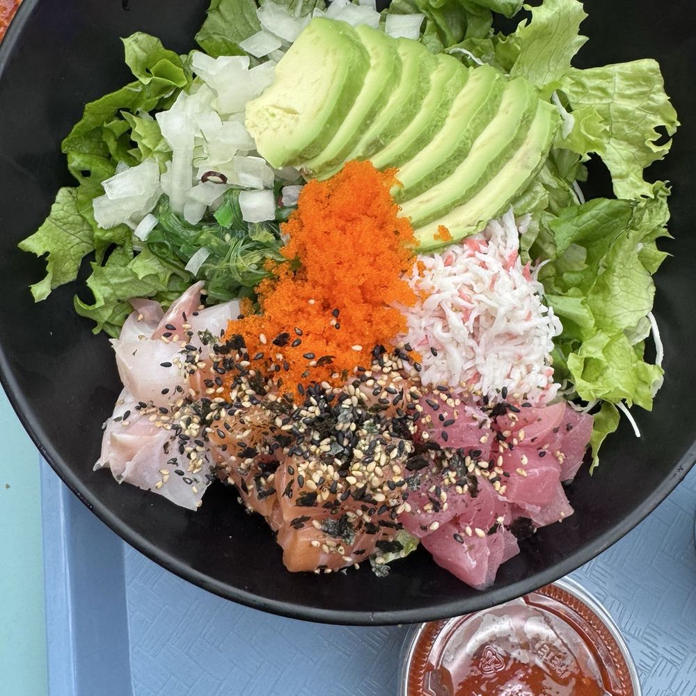 Mixed Poke Bowl: fresh, delicious, and filling Mixed Poke Bowl: fresh, delicious, and filling