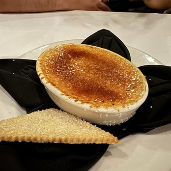 Salty's on Alki - Vanilla Crème Brûlée - Seafood Near Me - Seattle, Washington Salty's on Alki - Vanilla Crème Brûlée - Seafood Near Me - Seattle, Washington