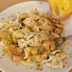 Pasta with crawfish and shrimp.