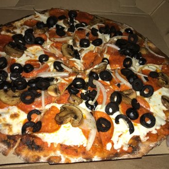 Ortensia Funiculi - Amazing pizza! - Pizza Near Me - Puerto Vallarta, JAL