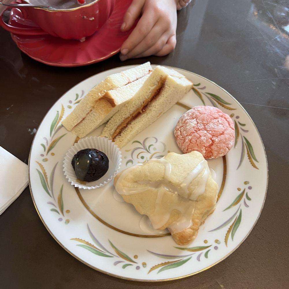 Attic Secrets Tea Room - Kids plate - Coffee & Tea Near Me - Marysville, Washington Attic Secrets Tea Room - Kids plate - Coffee & Tea Near Me - Marysville, Washington