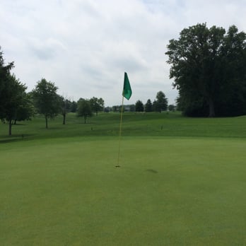 Arlington Park Golf Course - A look back onto the very first hole that I made birdie on! - Golf Near Me - Fort Wayne, Indiana Arlington Park Golf Course - A look back onto the very first hole that I made birdie on! - Golf Near Me - Fort Wayne, Indiana