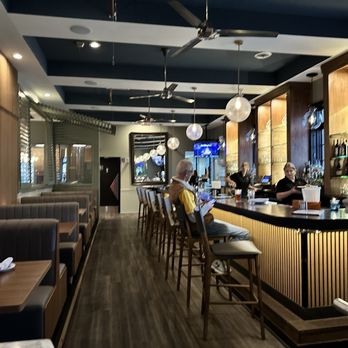 River 128 Restaurant - New American Near Me - Wilmington, North Carolina