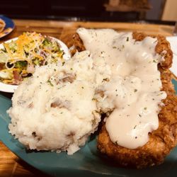 Trail Dusters Tap And Table - Chicken Fried Chicken