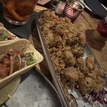 The Whiskey - "The Pirate" Old Fashioned, fried mushrooms and Pulled Pork Tacos - American Near Me - Orlando, Florida