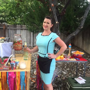 Catering For Causes - Tiki bar - Caterers Near Me