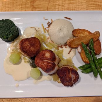 SKADI - Scallops -- my favorite! - Modern European Near Me - Mammoth Lakes, California SKADI - Scallops -- my favorite! - Modern European Near Me - Mammoth Lakes, California