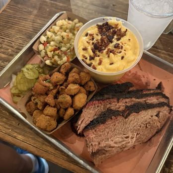 Pecan Lodge - Sandwiches Near Me - Dallas, Texas