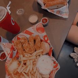 Raising Cane's Chicken Fingers