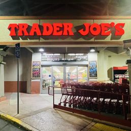Exterior photo of Trader Joe's - La Canada, California Exterior photo of Trader Joe's - La Canada, California
