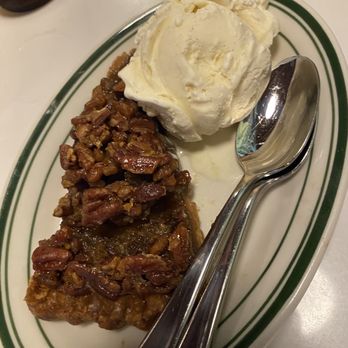 Sawyer & Co - Pecan pie with scoop of ice cream - Diners Near Me - Austin, Texas Sawyer & Co - Pecan pie with scoop of ice cream - Diners Near Me - Austin, Texas