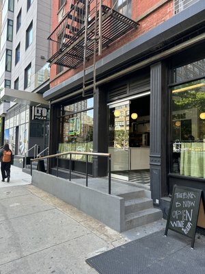 LTD Pizza and Bar by null