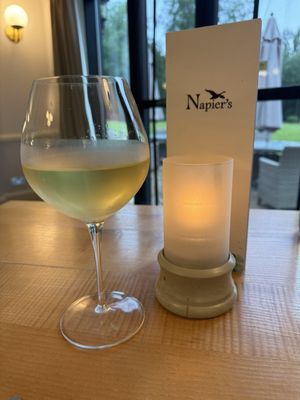 voco Oxford Thames by IHG by null