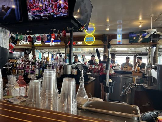 Fisherman's Crab Deck by null