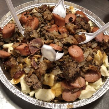 Chez Gaston - The Sylton - Poutineries Near Me - Quebec City, Quebec Chez Gaston - The Sylton - Poutineries Near Me - Quebec City, Quebec