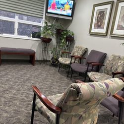 Desiree Dimond - Waiting room