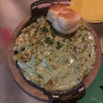 Graffiti Pasta - Green baked ziti - Italian Near Me - Denton, Texas
