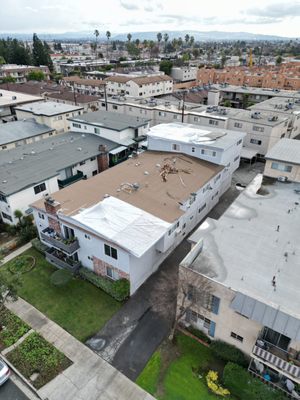 Felixco Roof & Gutters Logo