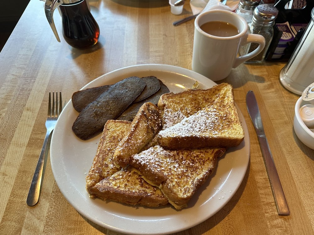 Food from 5 Points Cafe