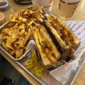 Big Chicken - Crispy Chicken Grilled Cheese Dirty Fries Big Conductor - Chicken Shop Near Me - Las Vegas, Nevada