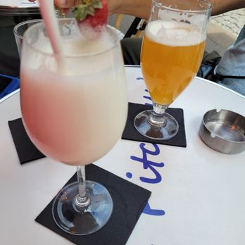 Lou Pitchoun's - Pina Colada - Cafes Near Me - Paris, 75