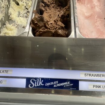 Cold Stone Creamery - Chocolate Almond Milk - Ice Cream & Frozen Yogurt Near Me - Bakersfield, California Cold Stone Creamery - Chocolate Almond Milk - Ice Cream & Frozen Yogurt Near Me - Bakersfield, California