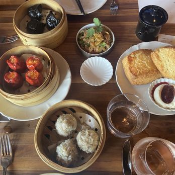MINARI & The Pikok Lounge - Korean Near Me - Minneapolis, Minnesota