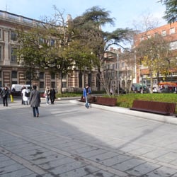 Square Charles de Gaulle