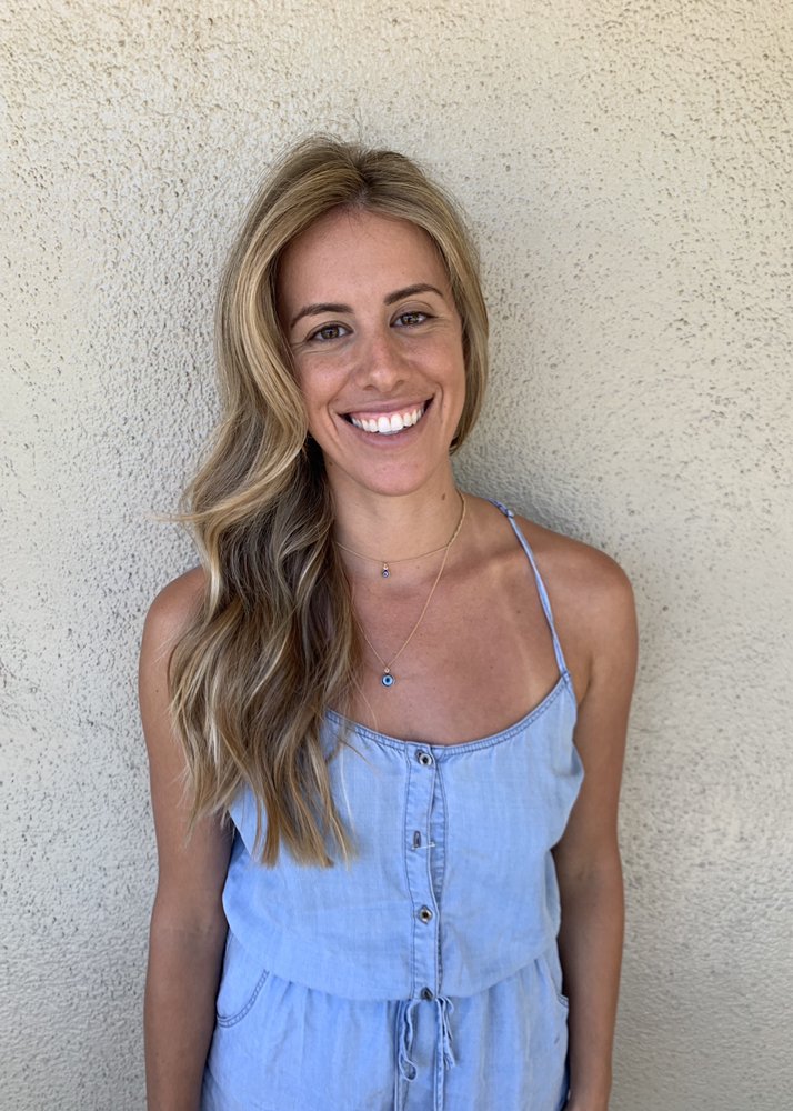 Erin Buchtrup Beauty - The Bungalow Salon Logo