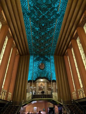 Paramount Theatre Oakland by null