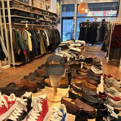 Totem Brand - Inside