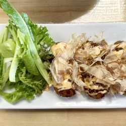 The Fifth District Noodles & Tea - Takoyaki