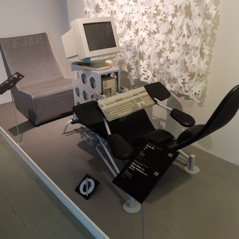 Designmuseo - "Netsurfer" had me silently amused. - Museums Near Me - HELSINKI, 18 Designmuseo - "Netsurfer" had me silently amused. - Museums Near Me - HELSINKI, 18