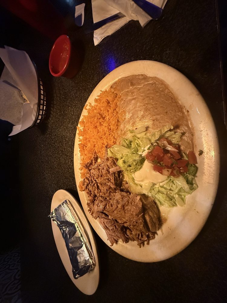 Food from El Costal