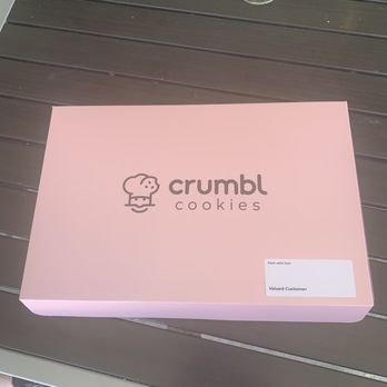 Crumbl - Wayne - Bakeries Near Me - Wayne, Pennsylvania