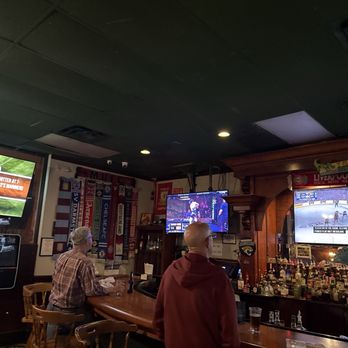 Lillian's - Nice TV selection - Sports Bars Near Me - Jacksonville, Florida Lillian's - Nice TV selection - Sports Bars Near Me - Jacksonville, Florida