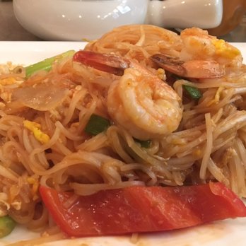 Thai Noodle Bar - Pad Thai with shrimp - Thai Near Me - Quincy, Massachusetts Thai Noodle Bar - Pad Thai with shrimp - Thai Near Me - Quincy, Massachusetts