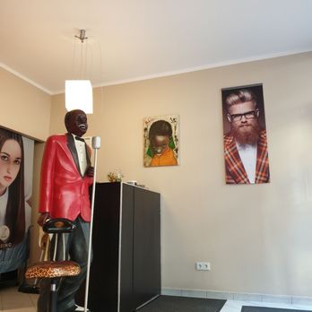 Friseur Claudio - Theke - Hair Salons Near Me - Mannheim, BW