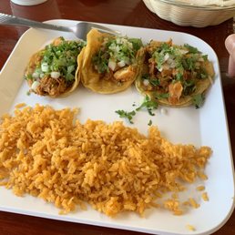 Chicken 1 dollar tacos with a side of rice! 5 bucks ! Chicken 1 dollar tacos with a side of rice! 5 bucks !