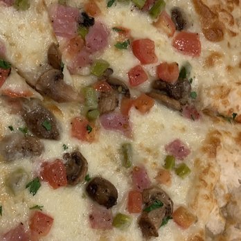 Il Basilico Trattoria - Cortina pizza mushrooms peppers onions tomatoes, It's a white pizza. Very yummy. - Italian Near Me - Timonium, Maryland Il Basilico Trattoria - Cortina pizza mushrooms peppers onions tomatoes, It's a white pizza. Very yummy. - Italian Near Me - Timonium, Maryland