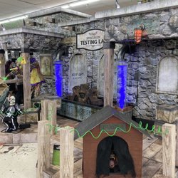 Spirit Halloween